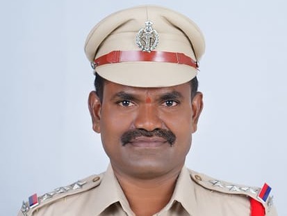 ఓటు మార్పిడి చేసిన నలుగురు వ్యక్తులు అరెస్టు