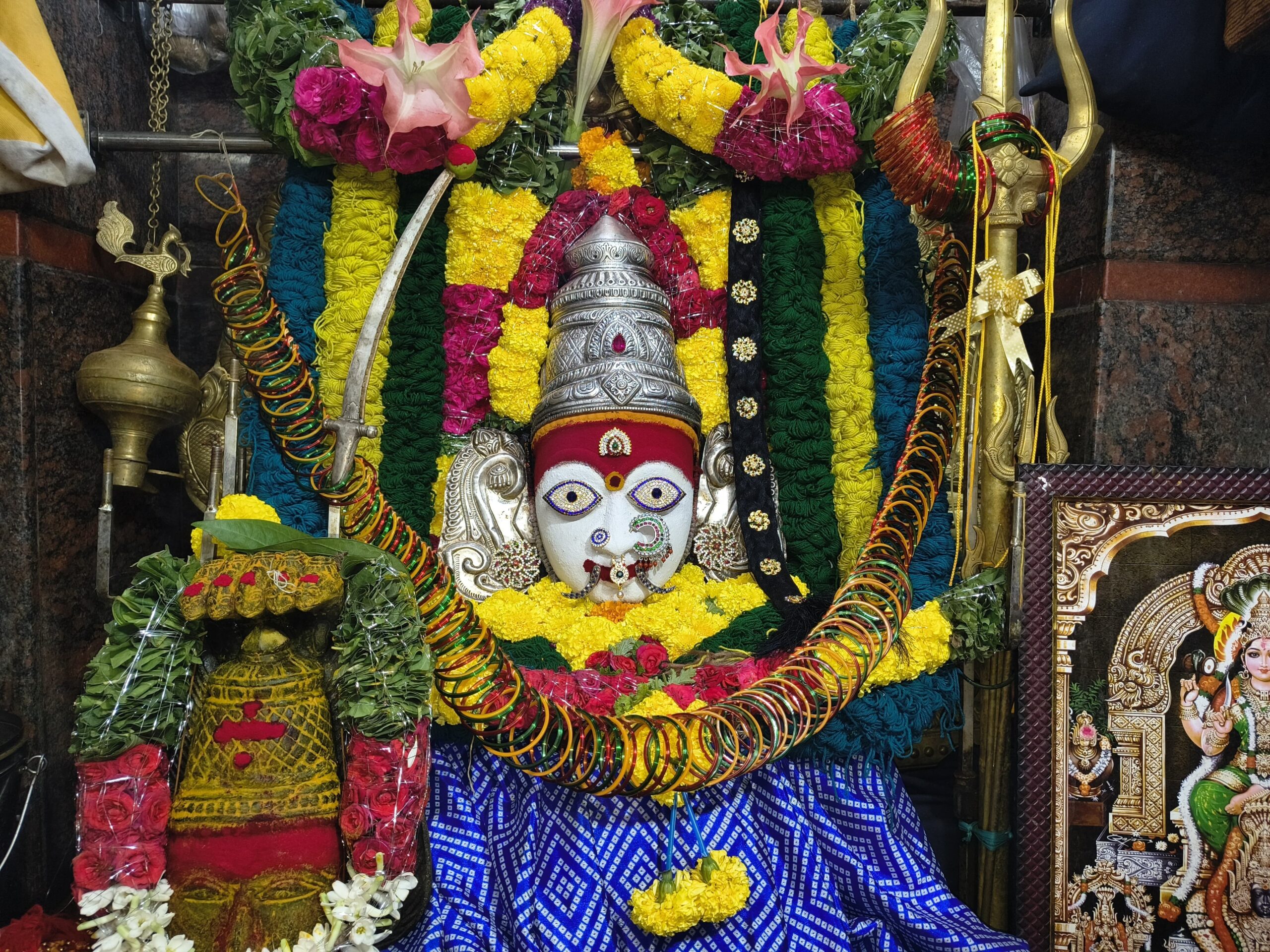 పుంగనూరులో మారెమ్మకు విశేషాలంకారం