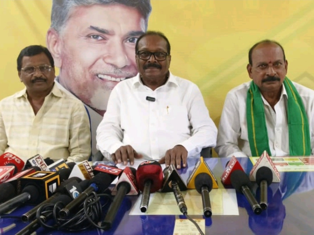 ‘తెలుగు ప్రజల కోసం పరితపించే వ్యక్తి సీఎం’