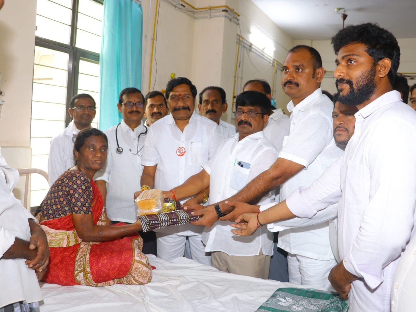 ఘనంగా ఉప ముఖ్యమంత్రి జన్మదిన వేడుకలు