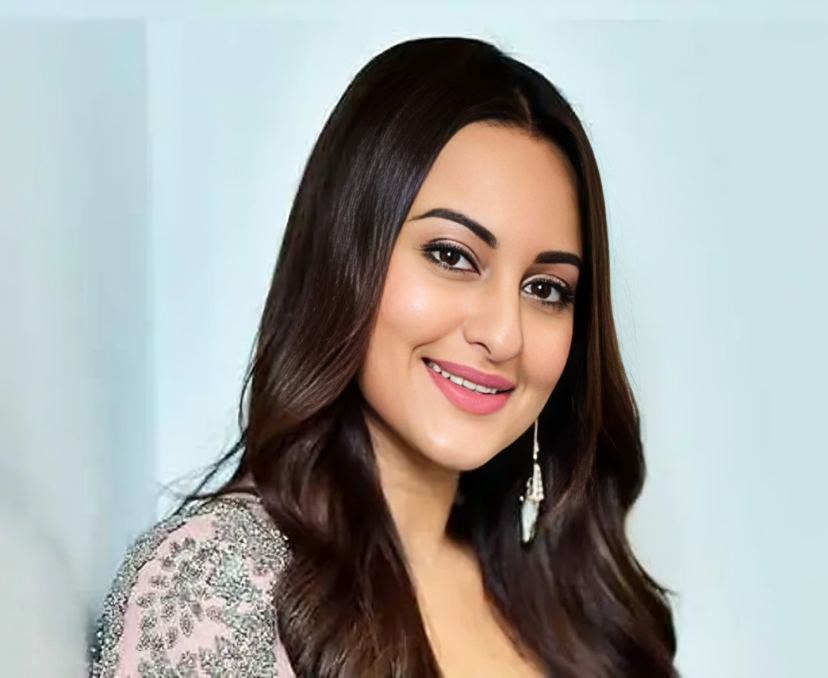 వాటిని తొలగించకపోతే చర్యలు తీసుకుంటా: నటి