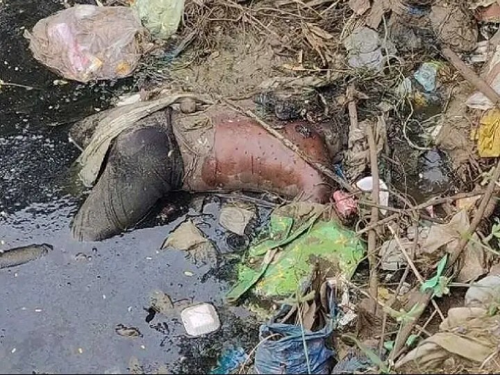 కాలువలో మృతదేహం కలకలం