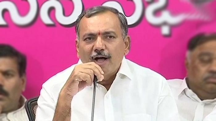 ‘కవిత సస్పెండ్‌ను పార్టీ శ్రేణులు స్వాగతించాయి’