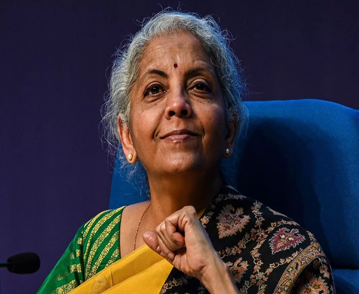 నిర్మాణ రంగానికి భారీ ఊరట: ఆర్థిక మంత్రి