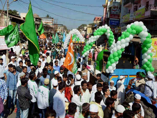 వైభవంగా మీలాద్-ఉన్-నబీ వేడుకలు