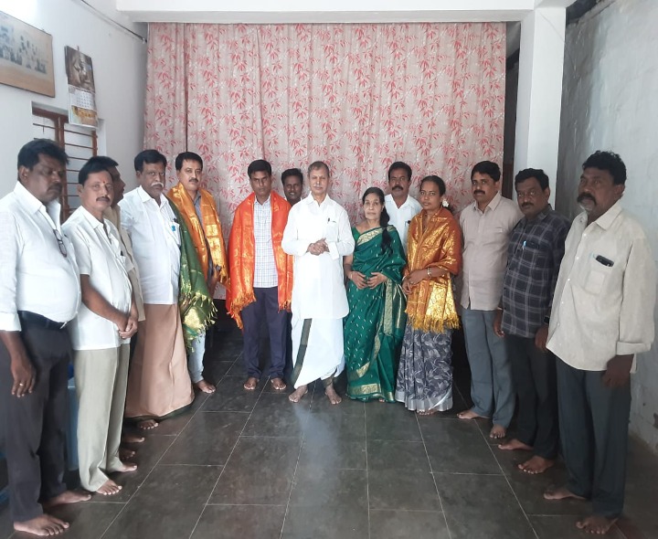 ‘గురువులను గౌరవించడం ఉత్తమ సంస్కారం’