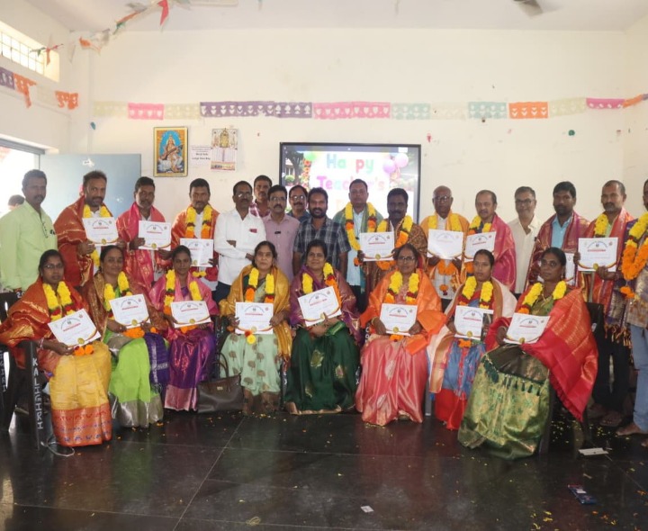 కలిగిరి మండలంలో ఘనంగా గురుపూజోత్సవం