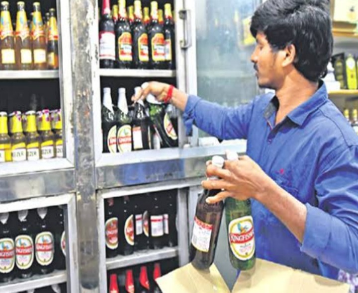రేపటి నుంచి మద్యం దుకాణాలు బంద్