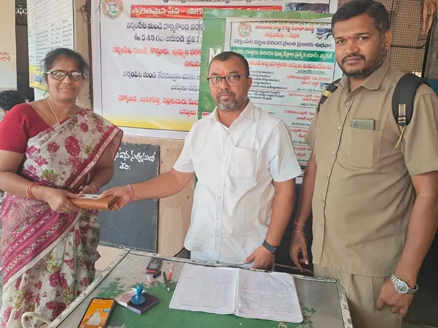 నిజాయితీ చాటుకున్న RTC నర్సంపేట డిపో సిబ్బంది