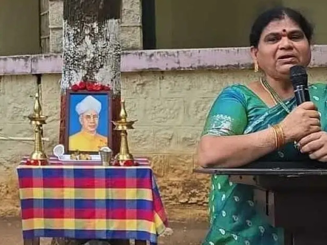 ‘ఉత్తమ విద్యార్థుల బాధ్యత గురువులదే’