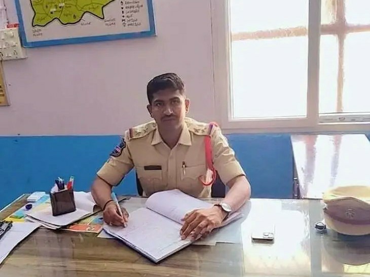 ఇసుక ట్రాక్టర్ పట్టివేత.. కేసు నమోదు