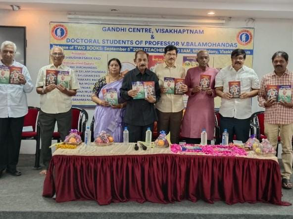 గాంధీ చిన్న కథలు పుస్త‌కావిష్క‌ర‌ణ‌