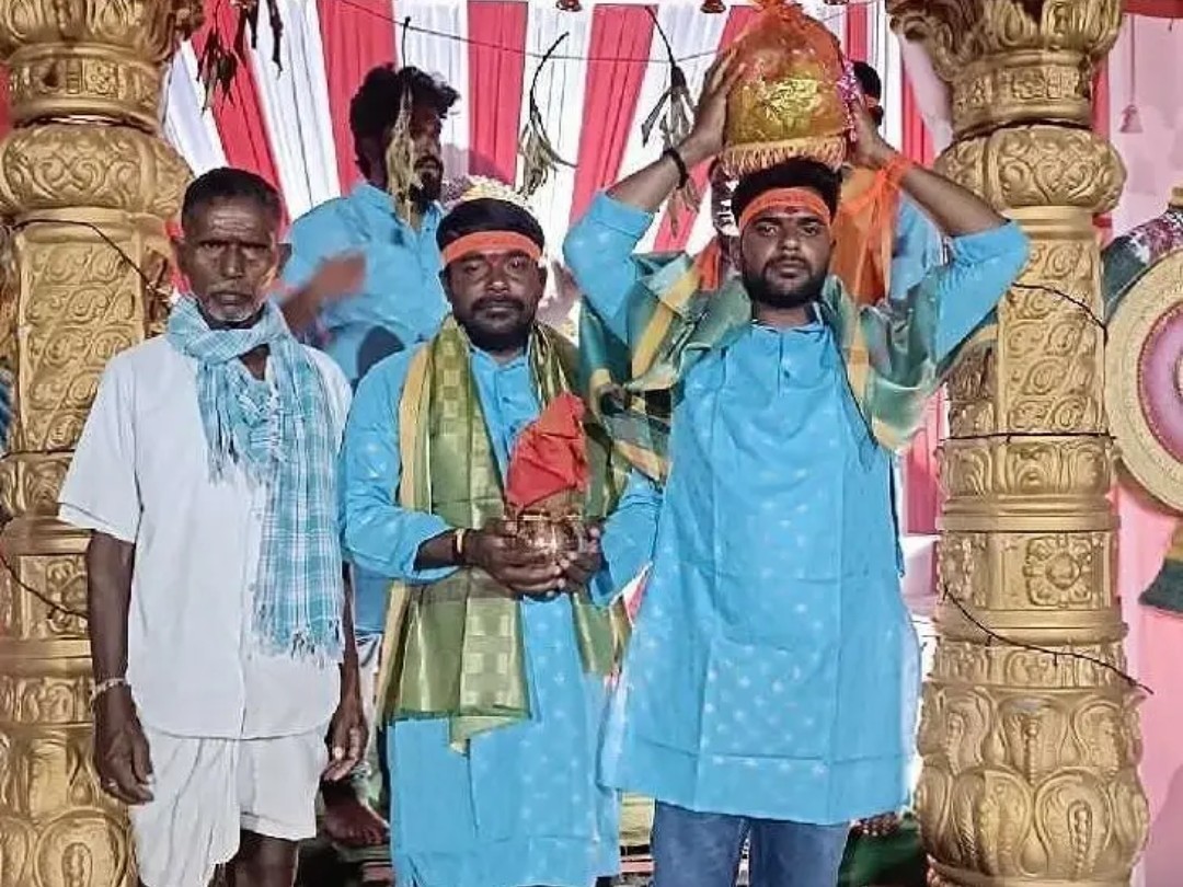 భారీ ధర పలికిన రాంరెడ్డిపల్లి గణనాథుడి లడ్డూ