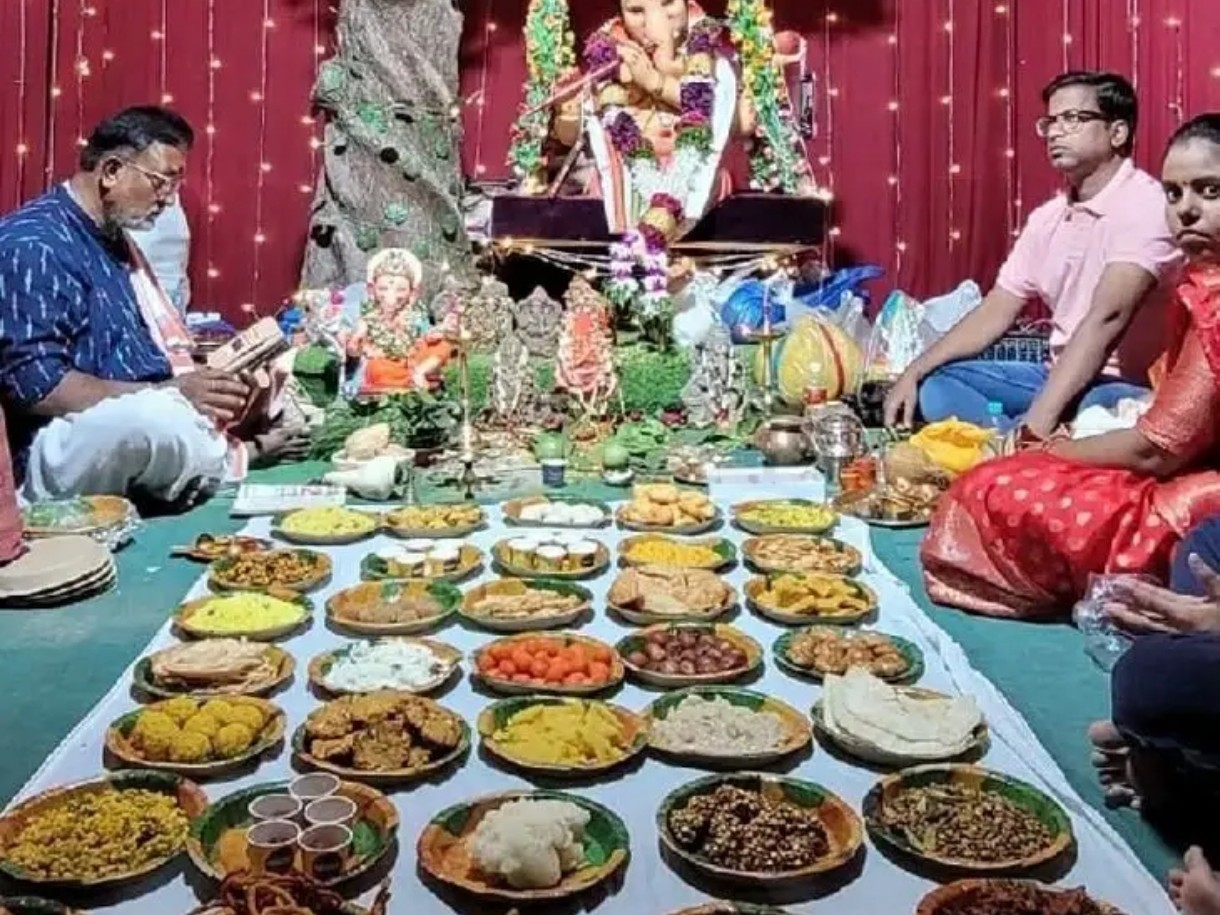 వినాయకునికి 51 రకాల నైవేద్యాలు