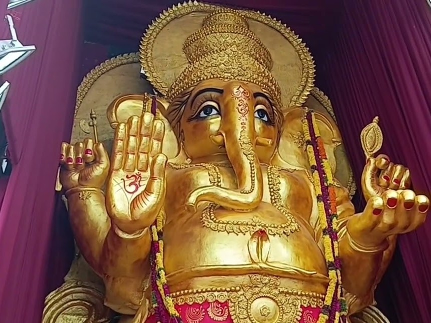 ఎల్లంబజార్‌లో 45 ఫీట్ల గణపతి.. నేడే నిమజ్జనం