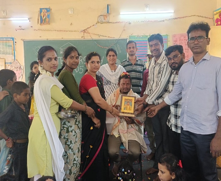 పాఠశాల అభివృద్ధికి సహకారంపై అభినందన సభ