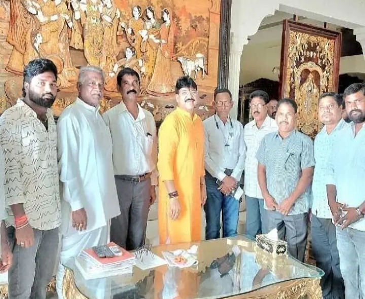 క్రీడోత్సవాలకు రావాలని ఆర్మూర్ MLAకు ఆహ్వానం