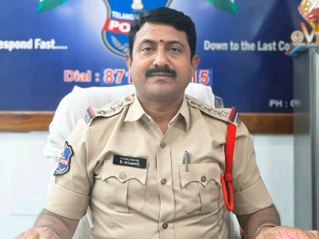 పోలీస్ వీధులకు ఆటంక కల్పించిన వ్యక్తి పై కేసు నమోదు