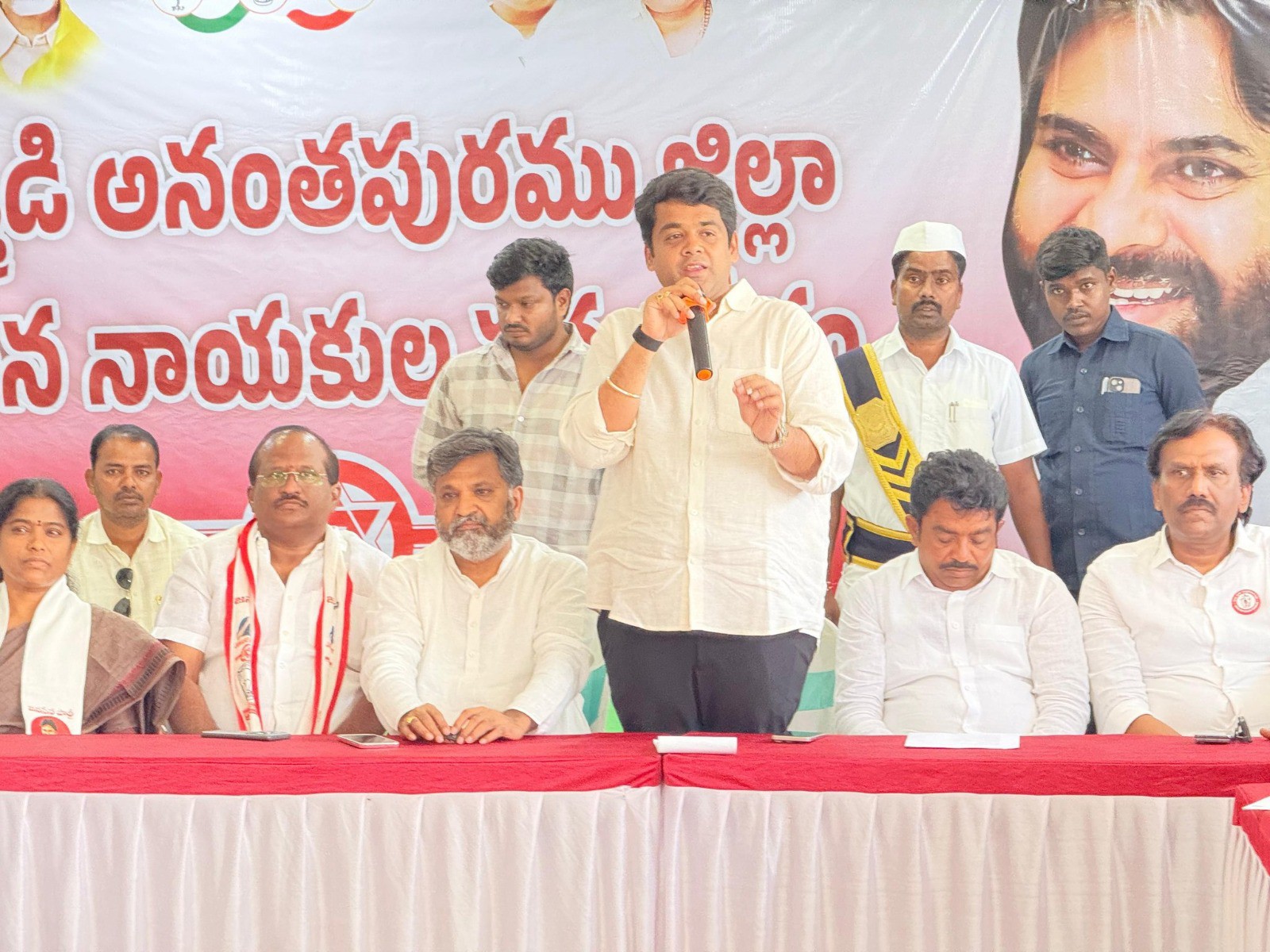 సభను సూపర్ సక్సెస్ చేద్దాం: టీసీ వరుణ్