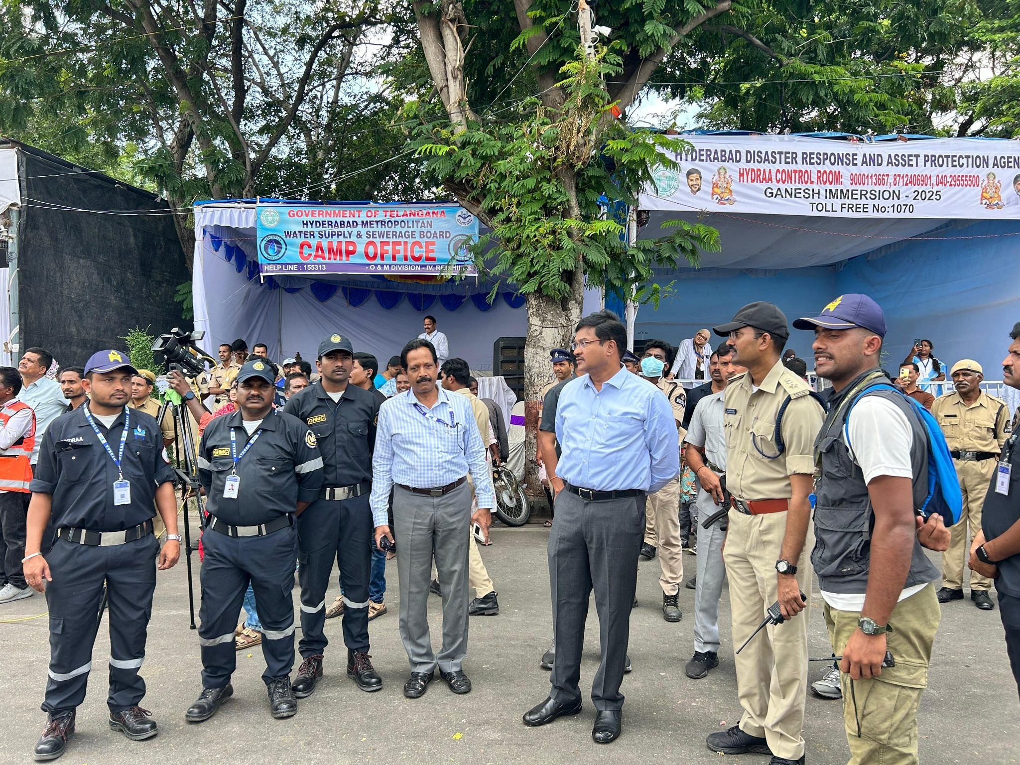 HYD: నిమజ్జనోత్సవంలో హైడ్రా సేవలు..!