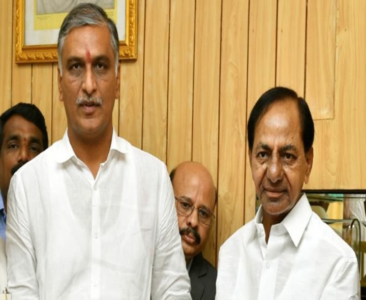 కేసీఆర్‌తో మాజీ మంత్రి హరీశ్ రావు భేటీ
