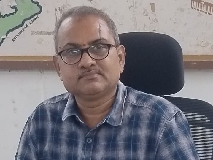 ఈనెల 30లోగా ధరఖాస్తు చేసుకోవాలి: డీఈవో