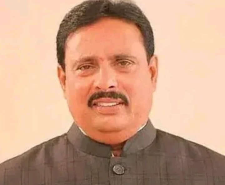 రాజీనామా చేసి మళ్లీ పోటీ చేయనున్న MLA..!
