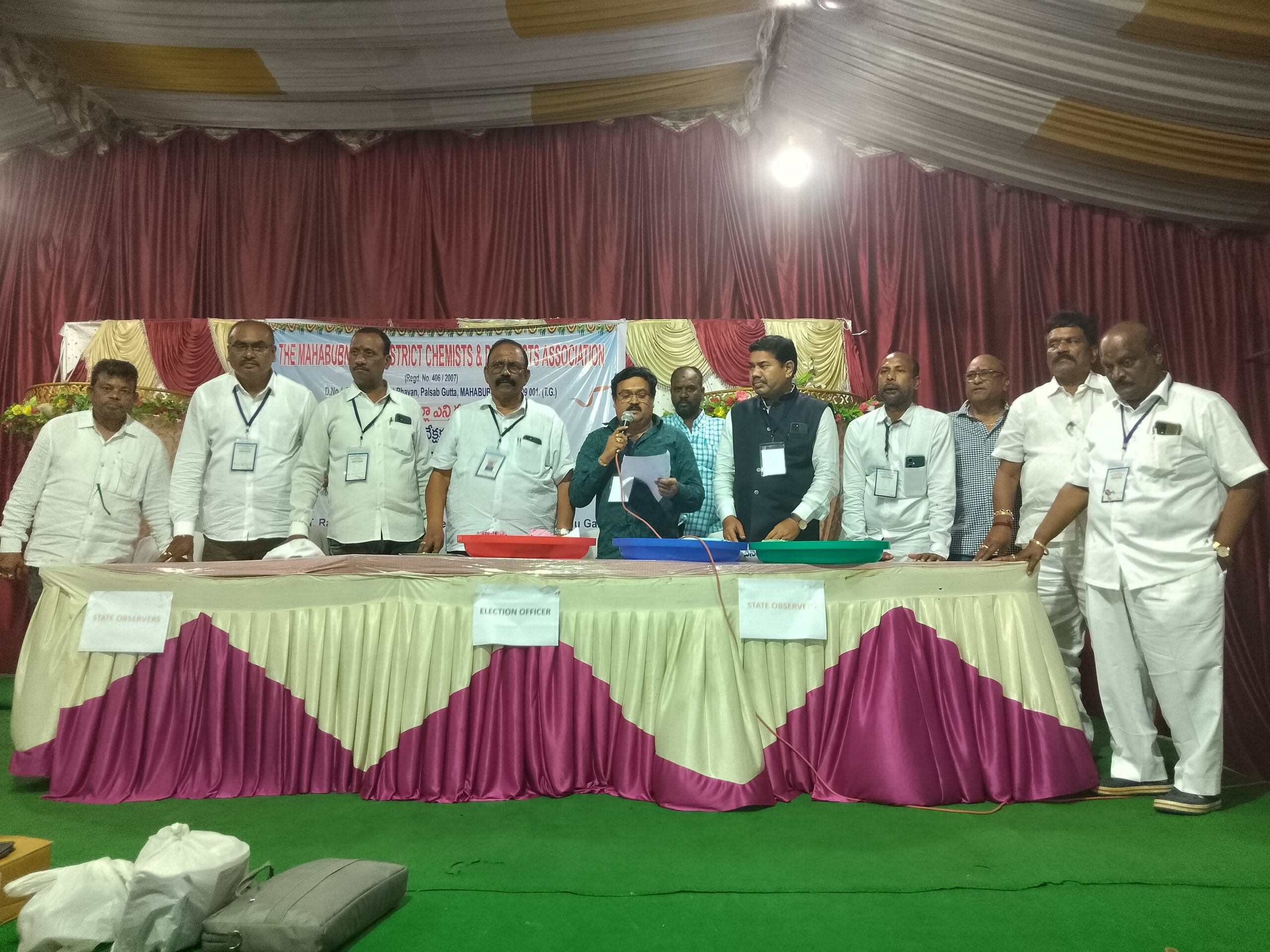 కెమిస్ట్&డ్రగ్గిస్ట్ అసోసియేషన్ అధ్యక్షుడిగా ప్రశాంత్
