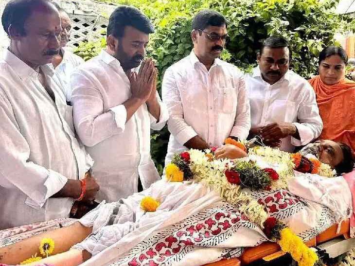 సీపీఎం నేతకు బీఆర్ఎస్ నేతల నివాళి