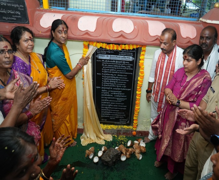 దేవాలయాల అభివృద్ధి పనులకు శంకుస్థాపన
