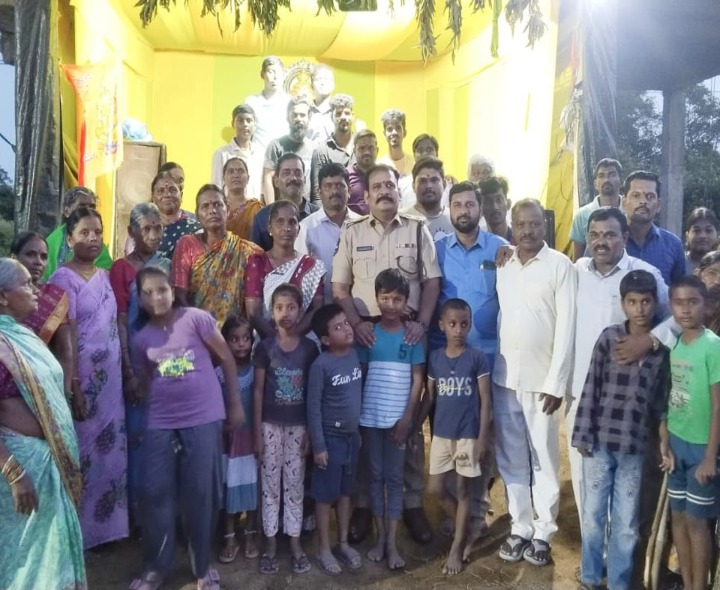 నిమజ్జన వేడుకలు ప్రశాంతంగా జరుపుకోవాలని డీసీపీ