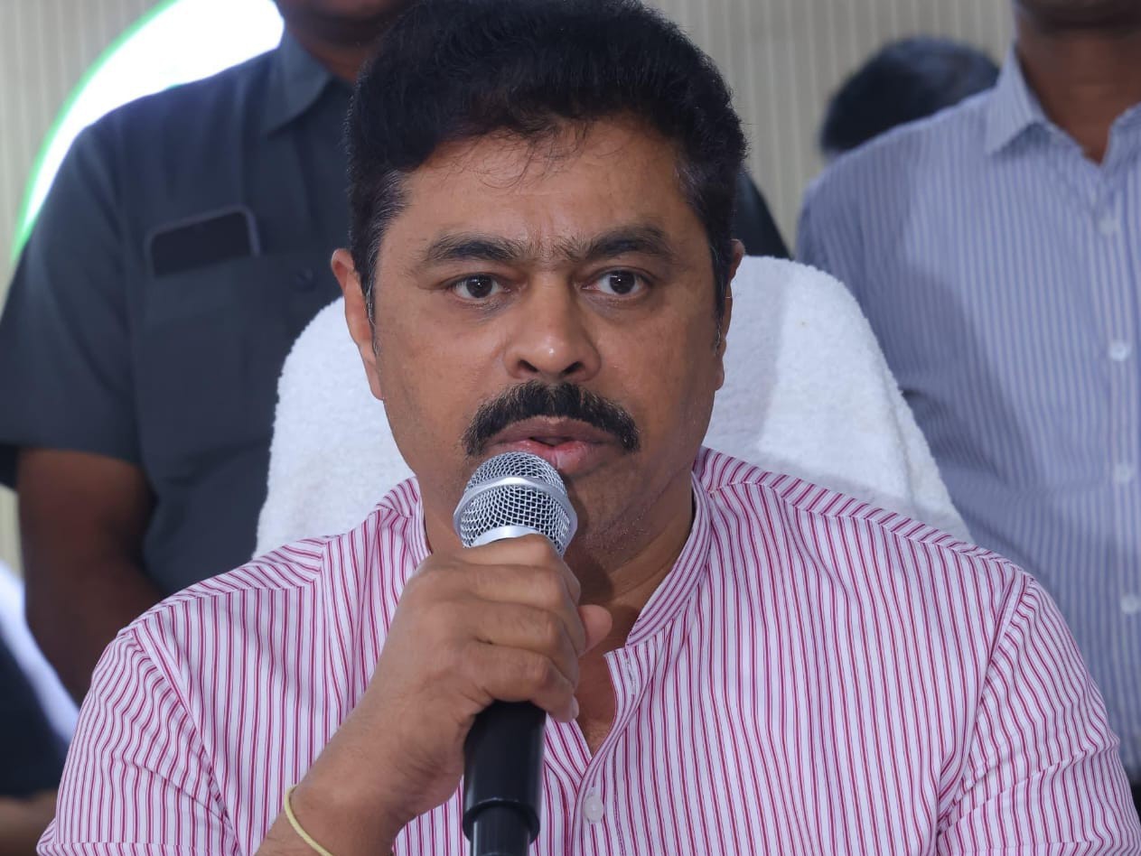 విశాఖ రైల్వే స్టేషన్‌కు గ్రీన్ రైల్వే ప్లాటినం సర్టిఫికేట్‌పై MP హర్షం