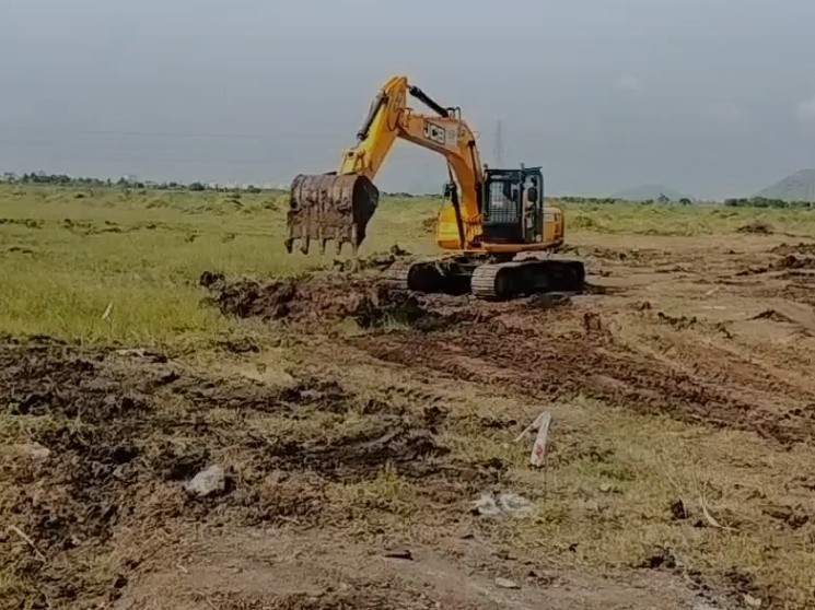 తుళ్లూరులో రోడ్ల నిర్మాణానికి ఏర్పాట్లు ముమ్మరం