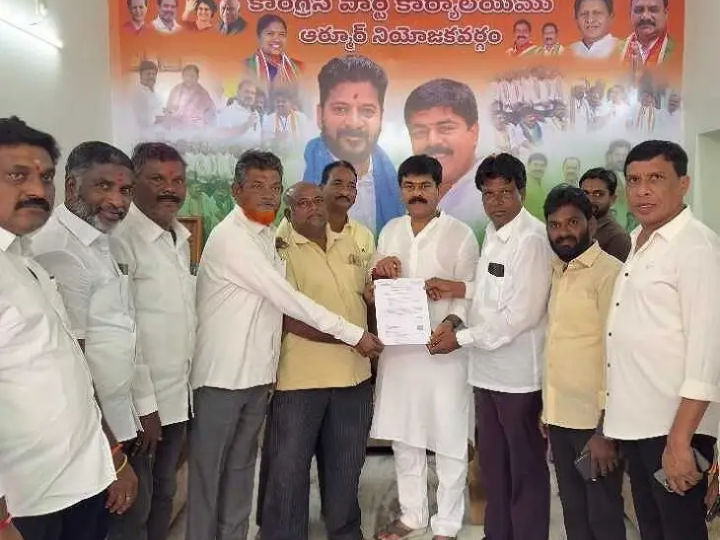 రూ.2 లక్షల LOC కాపీ అందజేత