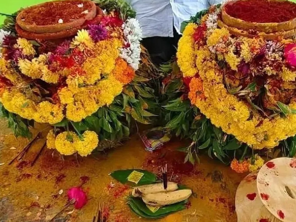 వెంకటగిరి జాతర.. ఘటం కుండలు ఇవే..!