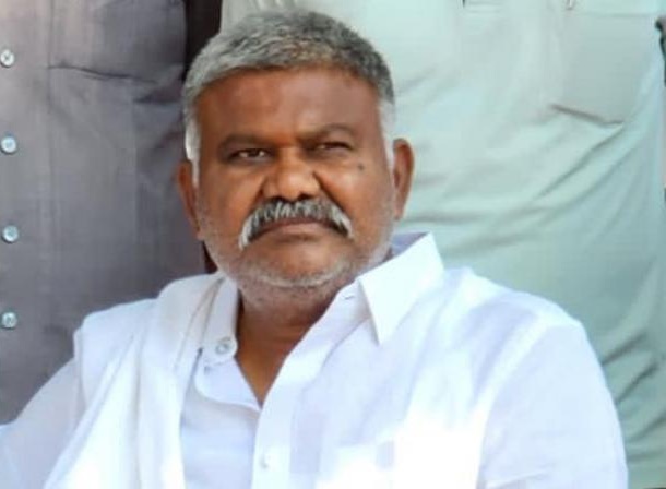 తాడిపత్రి విడిచి వెళ్లండి.. కేతిరెడ్డికి పోలీసుల ఆదేశాలు