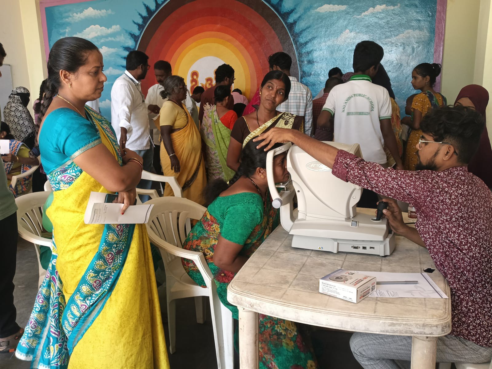 పట్టణంలో విజయవంతమైన ఉచిత వైద్య శిబిరం