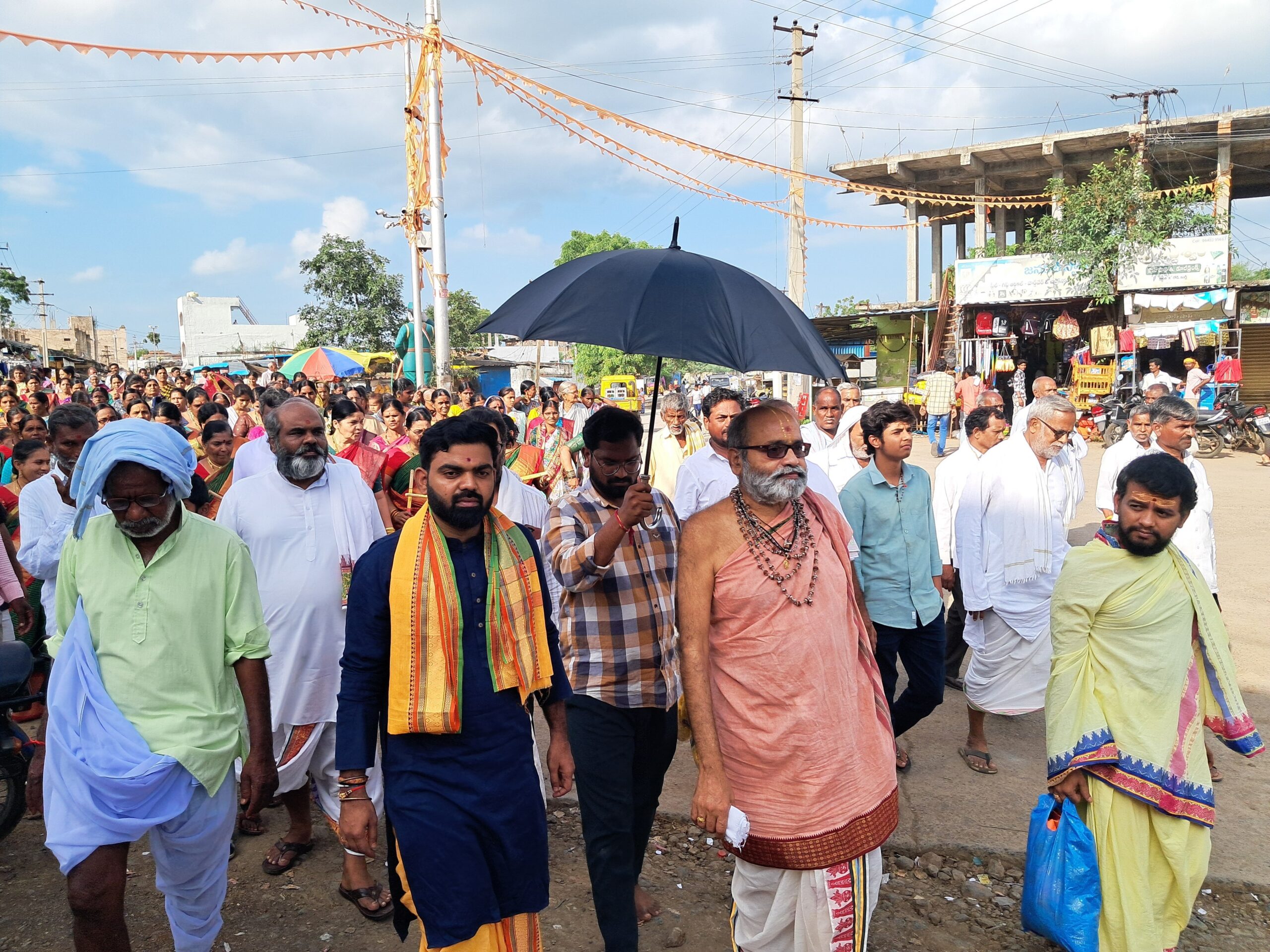 సిద్దేశ్వరాలయానికి పాదయాత్ర