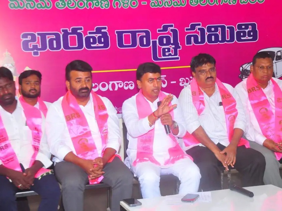 కాళేశ్వరమే కూలిపోతే మల్లన్నసాగర్‌లో నీళ్లు ఎక్కడివి