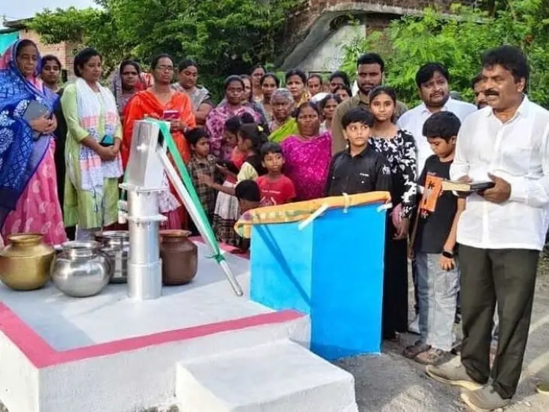 జాస్తిపల్లి‌లో మంచినీటి హ్యాండ్ బోరు ప్రారంభం