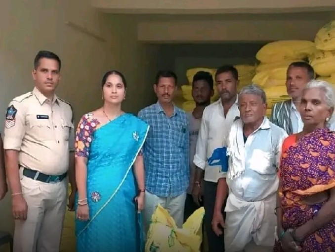‘ ప్రతి రైతుకు ఎరువుల అందిస్తాం’
