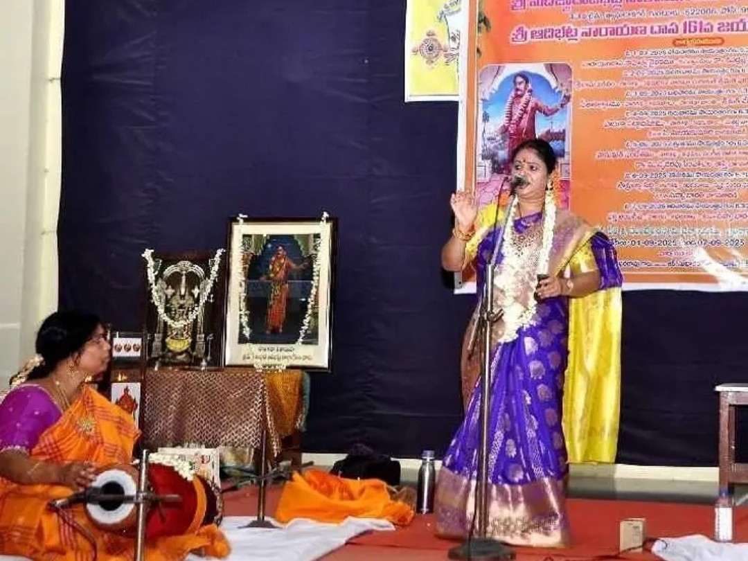 గుంటూరులో ఆకట్టుకున్న భక్త అంబరీష హరికథా గానం