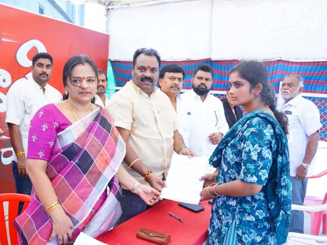 ‘జనవాణి’లో పాల్గొన్న రాజానగరం ఎమ్మెల్యే