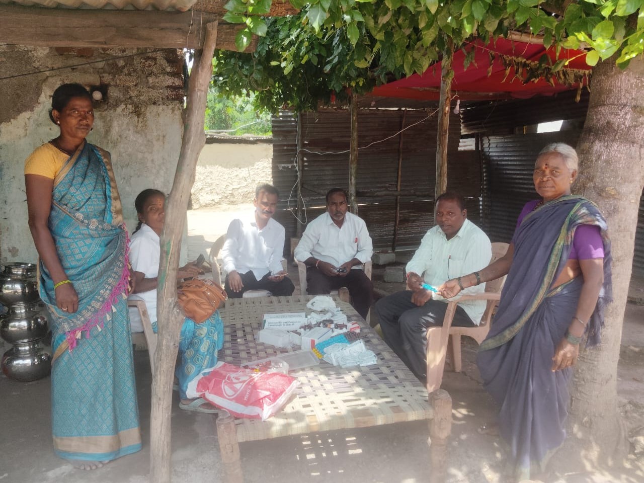 ‘ప్రభుత్వ వైద్యాన్ని సద్వినియోగం చేయాలి’