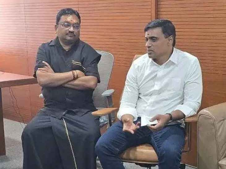 ఎంపీని కలిసిన వైసీపీ రాష్ట్ర కార్యదర్శి