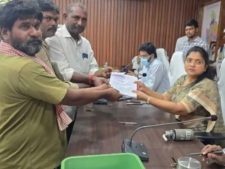 ఆటో డ్రైవర్ లకు న్యాయం చేయాలని వినతి