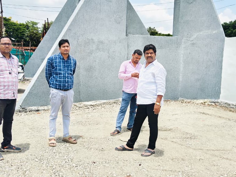 ‘పనుల్లో వేగం పెంచి త్వరగా పూర్తి చేయాలి’