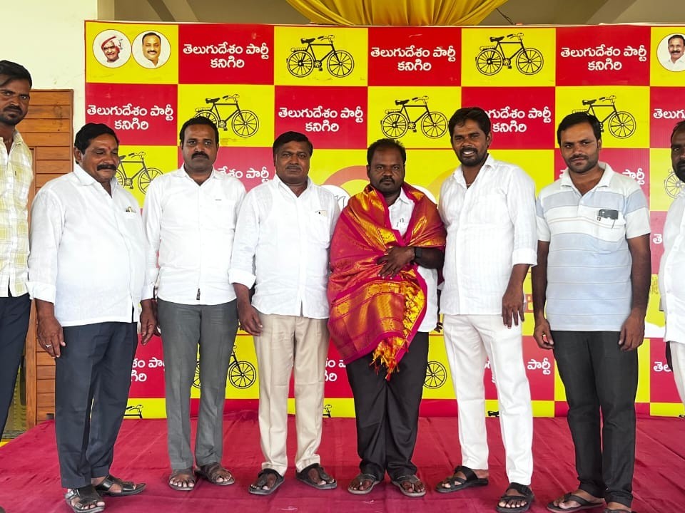 ఇంద్ర భూపాల్ రెడ్డికి ఘన సత్కారం