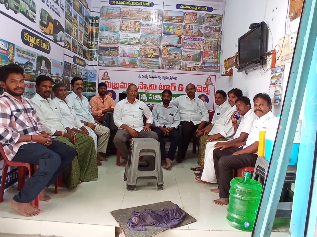 ‘అన్నదాత పోరు’ కార్యక్రమం విజయవంతానికి పిలుపు