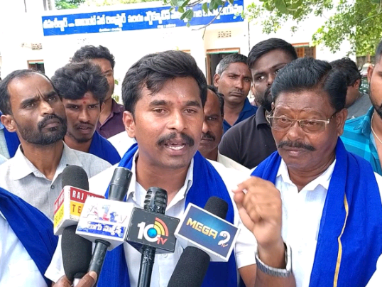 ‘కాంగ్రెస్ ప్రభుత్వ రిజర్వేషన్లు మాలలకు నష్టం కలిగించాయి’